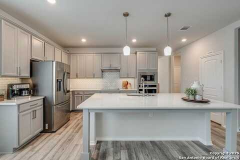 12646 Betelgeuse, San Antonio, TX 78245