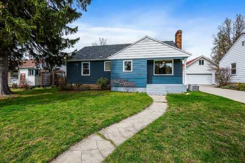 2704 W Upton Ave, Spokane, WA 99205