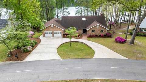 415 Santee Dr, Santee, SC 29142