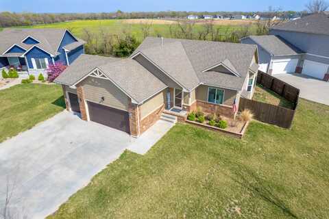 2030 S Cranbrook Ct, Wichita, KS 67207