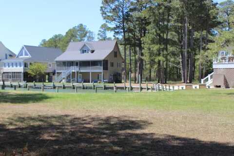 800 CASTAWAY DR, GREENBACKVILLE, VA 23356
