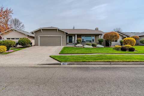821 Sherbrook Avenue, Medford, OR 97504