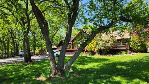2632 David Lane, Medford, OR 97504
