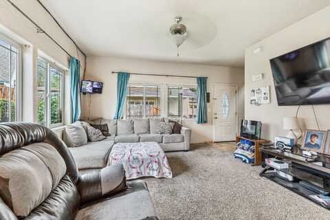 712 Northwood Drive, Medford, OR 97504