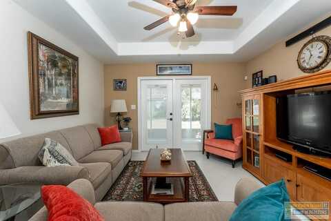 10 Doral Dr., Laguna Vista, TX 78578