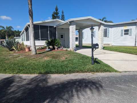 690 Tulip Circle E, Auburndale, FL 33823