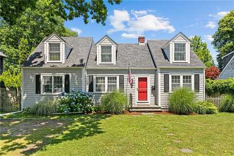 6 Beach Avenue, Newport, RI 02840