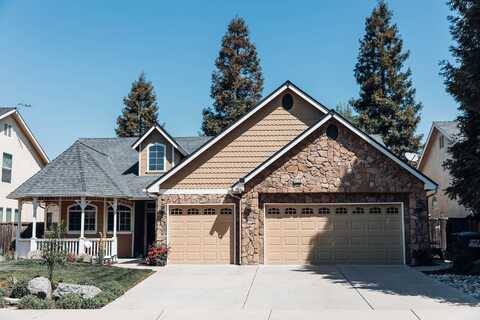 4928 W Wren Avenue, Visalia, CA 93291