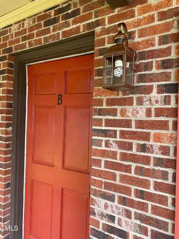 617 Safran Court, Raleigh, NC 27606