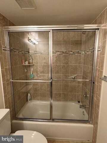 1637 OAKWOOD, NARBERTH, PA 19072