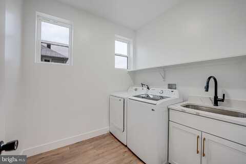 9309 MAPLE STREET, MANASSAS, VA 20110