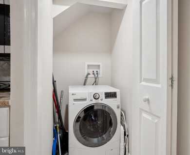 1029 G STREET NE, WASHINGTON, DC 20002