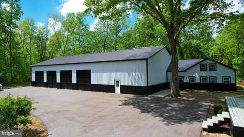 8067 CROOM ROAD, UPPER MARLBORO, MD 20772