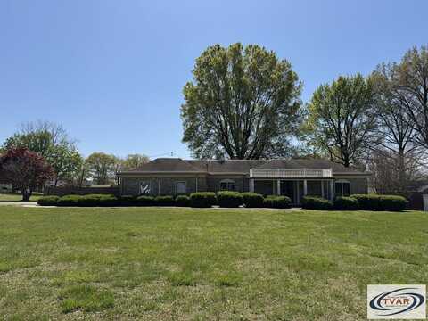 104 Northwood Dr., MCKENZIE, TN 38201
