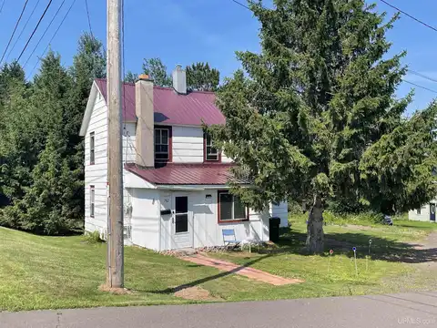 702 Cary, Hurley, WI 54534