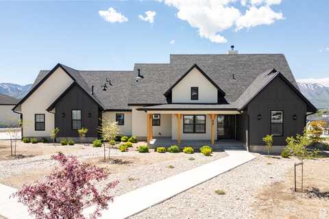 48 S 650 W, Hyrum, UT 84319