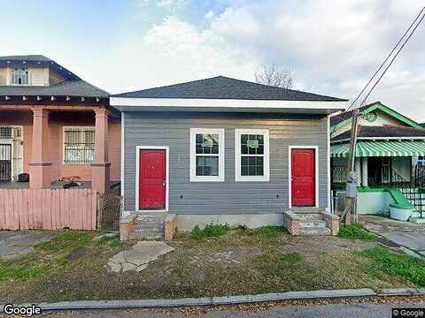 Frenchmen, NEW ORLEANS, LA 70116
