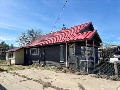 1St, CLE ELUM, WA 98922