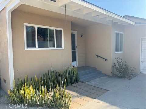 215Th, LAKEWOOD, CA 90715