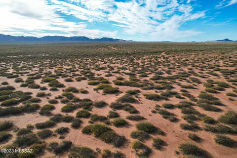 Acre N Roper Loop #39, Mc Neal, AZ 85617