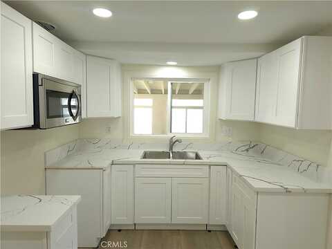 Yale, HEMET, CA 92544