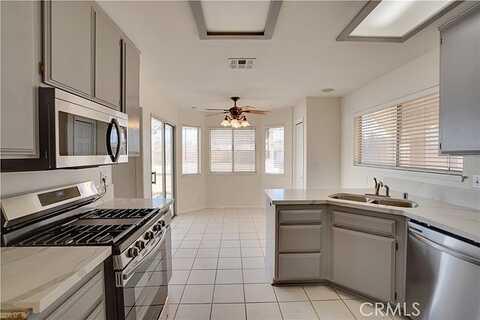 Peach Tree, HELENDALE, CA 92342