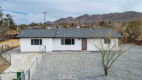 Lomita, JOSHUA TREE, CA 92252