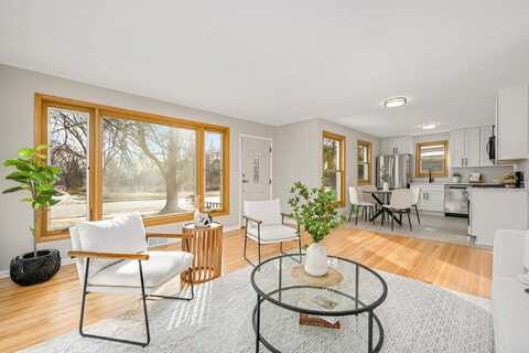 Bloomington, MINNEAPOLIS, MN 55417