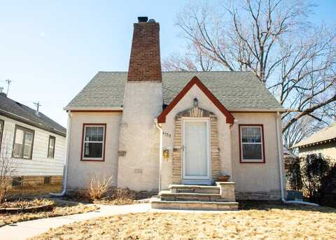 Russell, MINNEAPOLIS, MN 55412
