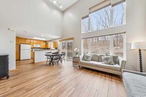 Brickyard, CHASKA, MN 55318