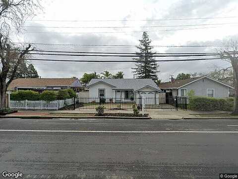 Pine, LIVERMORE, CA 94551