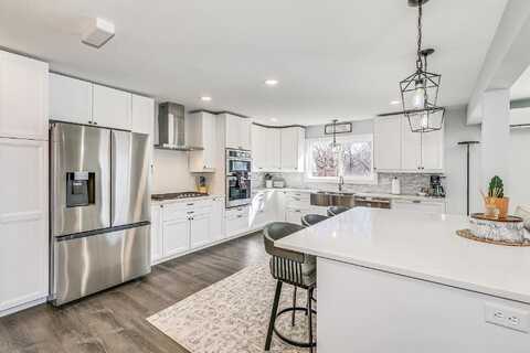 8Th, MINNEAPOLIS, MN 55447