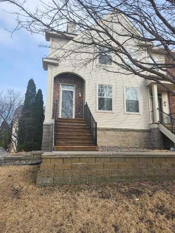 Davenport, MINNEAPOLIS, MN 55449