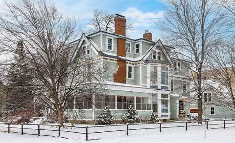 Holly, SAINT PAUL, MN 55102