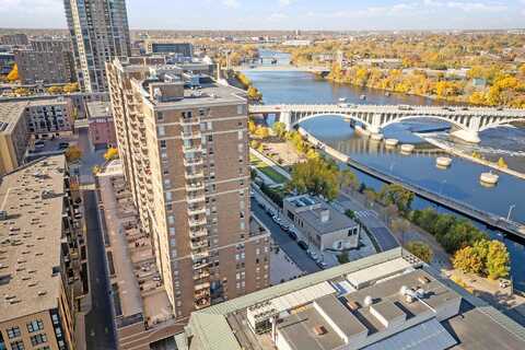 1St, MINNEAPOLIS, MN 55401