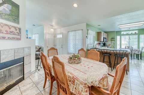 Aspen, REEDLEY, CA 93654