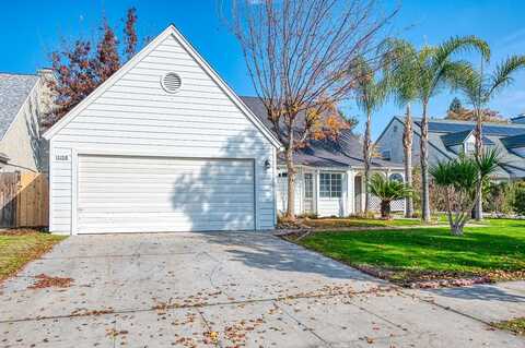 Capitola, FRESNO, CA 93722