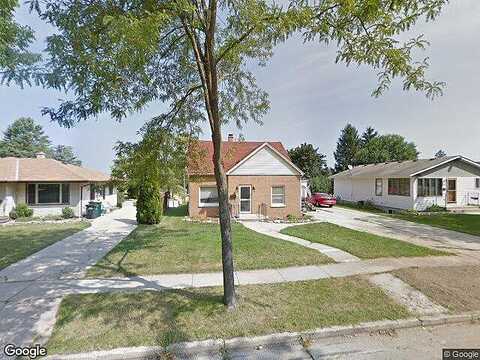 Roosevelt, WEST BEND, WI 53090