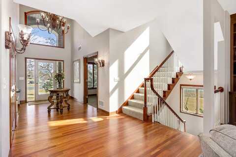 Marcia, SHAKOPEE, MN 55379