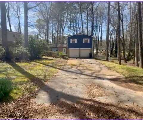 Howell, LAWRENCEVILLE, GA 30044