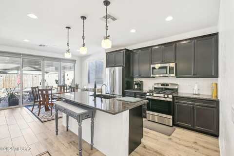 Calle Monte Lindo, SAHUARITA, AZ 85629