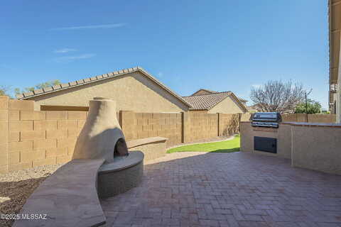 Calle Valenciana, SAHUARITA, AZ 85629
