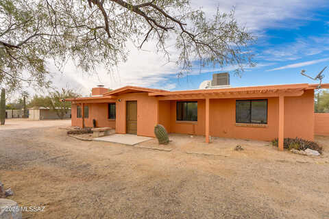 Lobo, TUCSON, AZ 85742