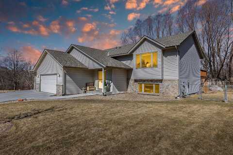 Thorn Hill, SAVAGE, MN 55378