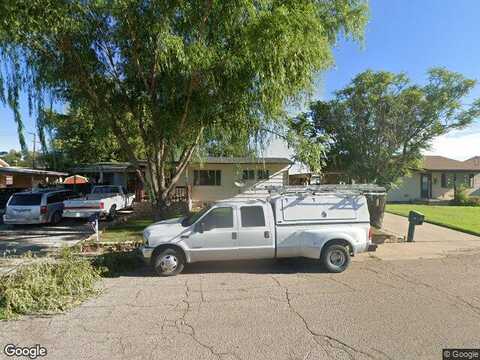 Oak, LAMAR, CO 81052