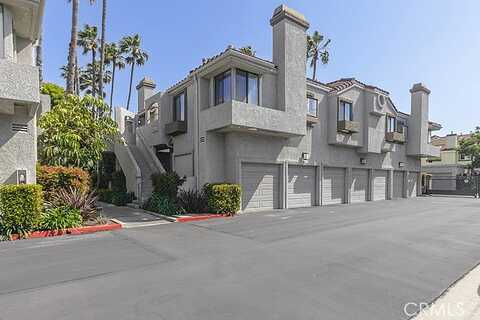Tiara, HUNTINGTON BEACH, CA 92649
