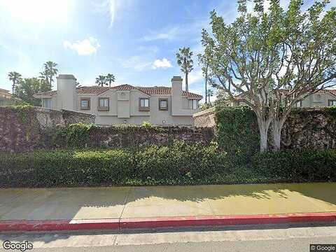 Tiara, HUNTINGTON BEACH, CA 92649