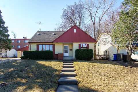 King, SAINT PAUL, MN 55107