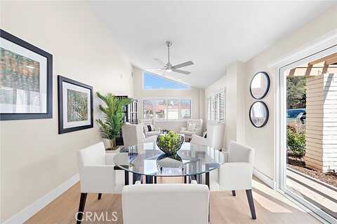 Via, LAGUNA WOODS, CA 92637