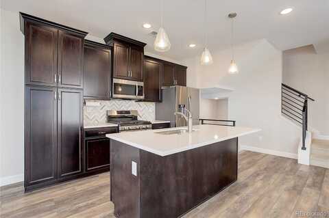 Holly, DENVER, CO 80222